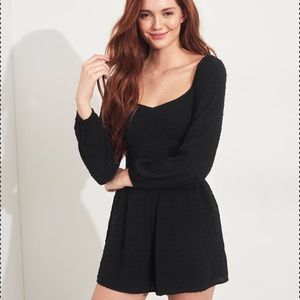 NWT Hollister Super Cute Black Romper w/ Pockets